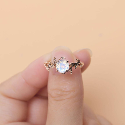 corte de círculo da flor da folha de 14K Rose Gold Moonstone Wedding Rings