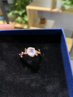 corte de círculo da flor da folha de 14K Rose Gold Moonstone Wedding Rings