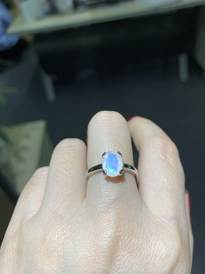 anéis ovais de Ring With CZ do aniversário das mulheres do acoplamento de Moonstone do corte do ouro 14K branco