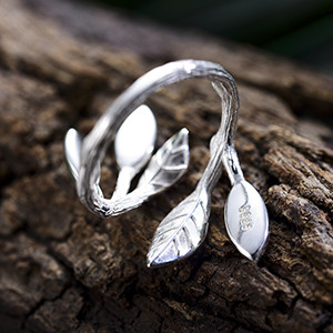 A folha aberta de 925 Sterling Silver Marquise Shape Jade Aventurine soa presentes originais de Olive Leaf Rings Handmade Jewelry para o Wo