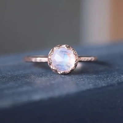 A lua original dá forma aos anéis de venda quentes de prata de prata de Rose Gold Plated Natural Moonstone Ring Star Round CZ
