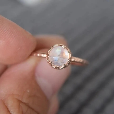 A lua original dá forma aos anéis de venda quentes de prata de prata de Rose Gold Plated Natural Moonstone Ring Star Round CZ