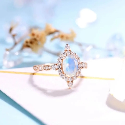 Rose Gold Plating a mais nova 925 aneis de noivado azuis de Sterling Silver Jewelry Oval Cut Moonstone