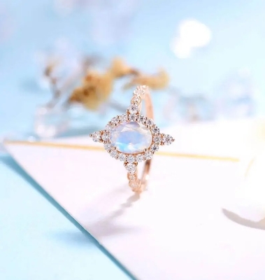 Rose Gold Plating a mais nova 925 aneis de noivado azuis de Sterling Silver Jewelry Oval Cut Moonstone