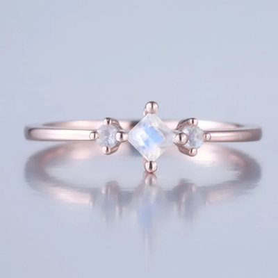 Anel delicado de 925 Sterling Silver Fashion Design Exquisite Moonstone