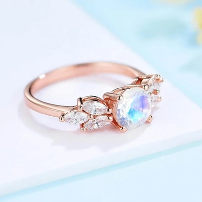 Anel delicado de 925 Sterling Silver Fashion Design Exquisite Moonstone