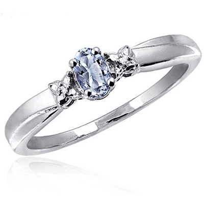 De quilate T.G.W. Tanzanite Sterling Silver Semi-Eternity Engagement Ring das mulheres de Miabella o 4/5
