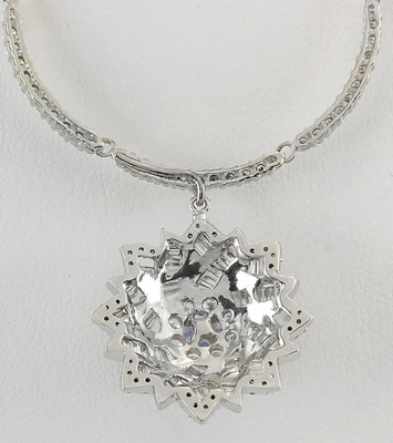 13,80 CTW ouro branco natural de Tanzanite e de Diamond Necklace In 14K