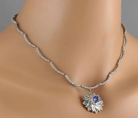 13,80 CTW ouro branco natural de Tanzanite e de Diamond Necklace In 14K