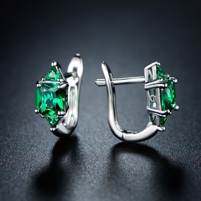 925 de prata chiques Emerald Birthstone Necklace simulado Sterling Silver Heart Pendant Necklace