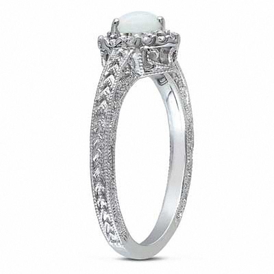 opala Coração-dada forma 5.0mm e 1/8 de CT. T.W. Diamond Frame Ring em Sterling Silver