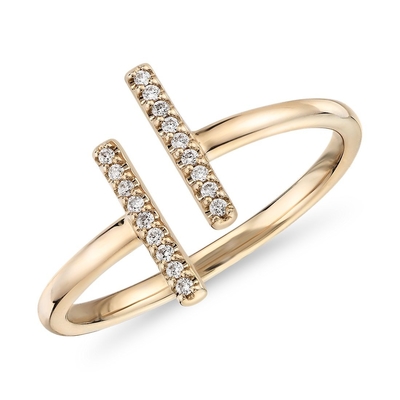 Com ouro 9k amarelo Pavé delicado rachou o anel de noivado do diamante da barra
