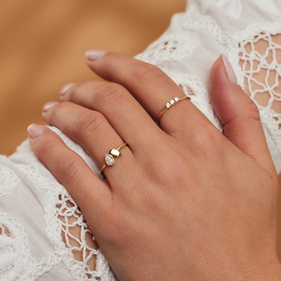 Aimee Diamond Engagement Ring With diamante oval de 0,75 quilates