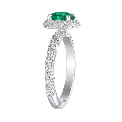 O laboratório das alianças de casamento do corte de círculo da joia do halo criou Emerald Engagement Ring verde