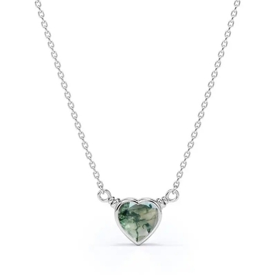 925 luz natural simples de prata coração verde elegante brilhante Moss Agate Necklace For Sale dado forma