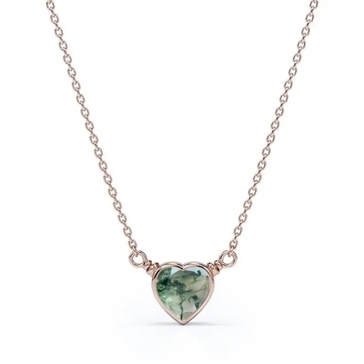925 luz natural simples de prata coração verde elegante brilhante Moss Agate Necklace For Sale dado forma
