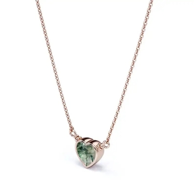 925 luz natural simples de prata coração verde elegante brilhante Moss Agate Necklace For Sale dado forma