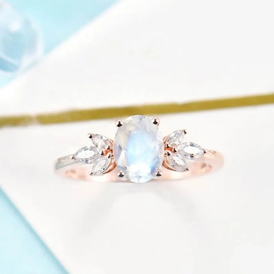 As mulheres 925 Sterling Silver Bridal Marquise Jewelry do ouro de Rosa lapidaram o acoplamento oval Ring For Women de Moonstone do corte