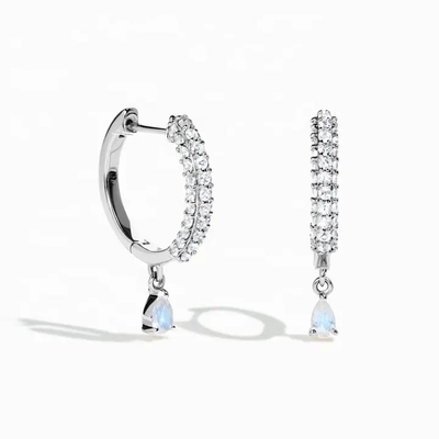 Corte do Baguette de Rose Gold Plated 925 Sterling Silver Rainbow Moonstone Earrings