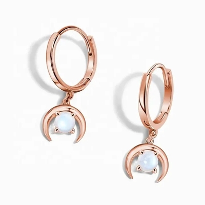 Corte do Baguette de Rose Gold Plated 925 Sterling Silver Rainbow Moonstone Earrings