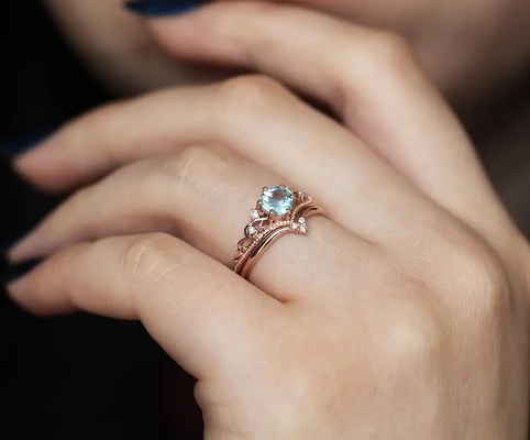 S925 delicados Rose Gold Plated Natural Round dão forma à água-marinha Ring Women Jewelry