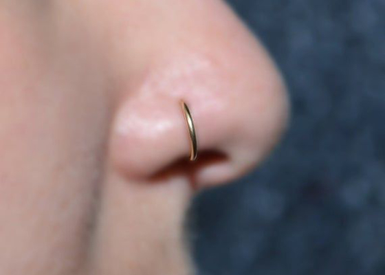 Hélice que perfura o Clicker do ouro 14K para o Tragus 16g-40g da cartilagem