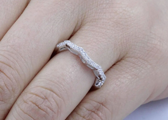 O ODM Diamond Wedding Rings natural do OEM, promessa do estilo do halo soa a dimensão de 6.5mm
