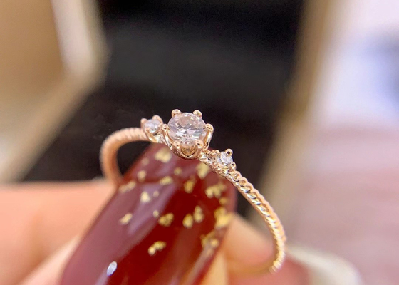 Garra que ajusta 14k o ouro Diamond Ring, 0,1 Ct Diamond Ring For Gift