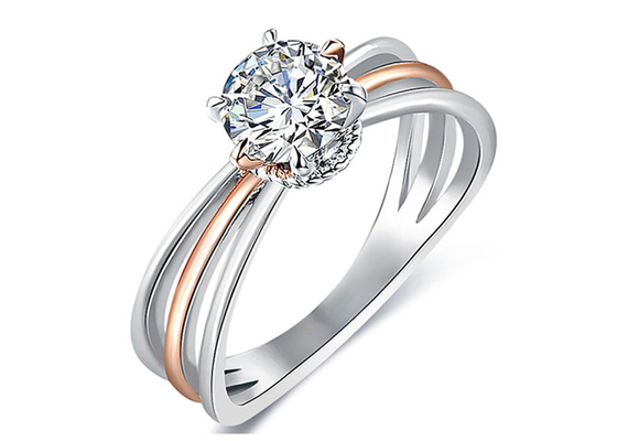 2 anel de prata da cor de tom 9K com o diamante branco de 1ct Moissanite