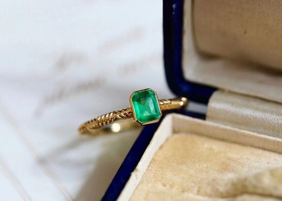 0.51ct Emerald Ring verde natural, 18K ouro Diamond Ring para o casamento