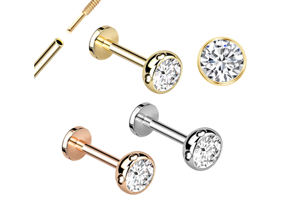 Os brincos perfurando da joia do corpo estéril do ouro parafusam o diâmetro 3×3mm do estilo