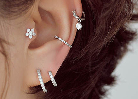 anel perfurando do Tragus dos diamantes 0.1ct, nariz Ring Inner Dia do ouro branco 8-15mm