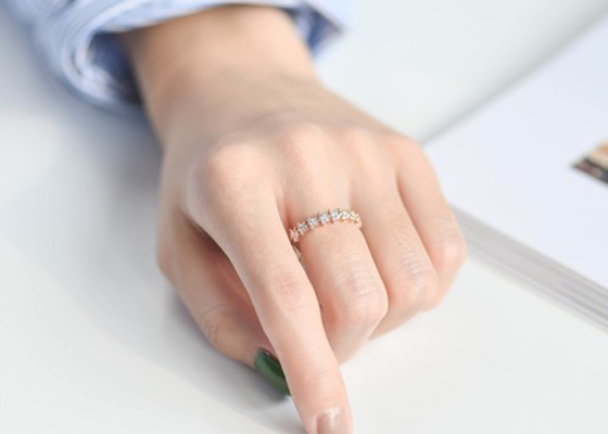 estrela Diamond Ring do ouro 0.54ct, acoplamento Ring For Women Girl do ouro 18k de 1.3mm