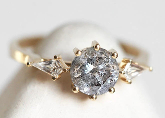0.8ct Diamond Engagement Rings crescido laboratório, OEM do ODM da aliança de casamento do ouro 9k