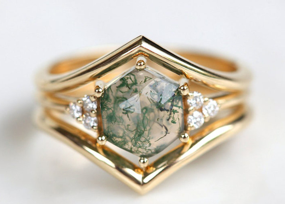 O hexágono cortou o tamanho verde do material 6.5mm do ouro de Moss Agate Engagement Ring 14k