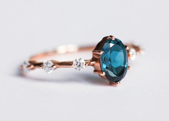 1.56ct Londres Topaz Ring azul, OEM oval de Diamond Ring Round Cut da forma