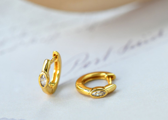 Dimensão de Marquise Cut Inner 8.5mm Oouter 11.5mm dos brincos do ouro da aro 9K de Huggie