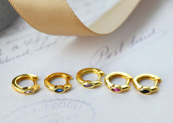 Dimensão de Marquise Cut Inner 8.5mm Oouter 11.5mm dos brincos do ouro da aro 9K de Huggie