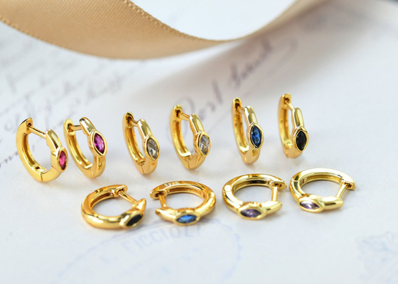 Dimensão de Marquise Cut Inner 8.5mm Oouter 11.5mm dos brincos do ouro da aro 9K de Huggie