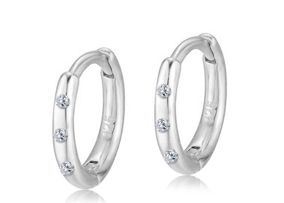 peso do tamanho 1.3-1.5g de 0.06ct Diamond Huggie Hoop Earrings 8mm 7mm 6mm