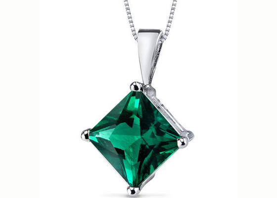 tamanho natural de 2.2ct Emerald Pendant Necklace Princess Cut 7×7mm
