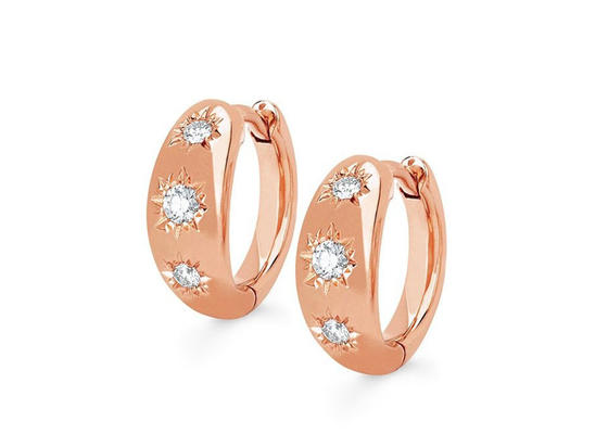 brincos da aro de Huggie do ouro do tamanho de 12mm com o 0.16ct em volta do diamante cortado